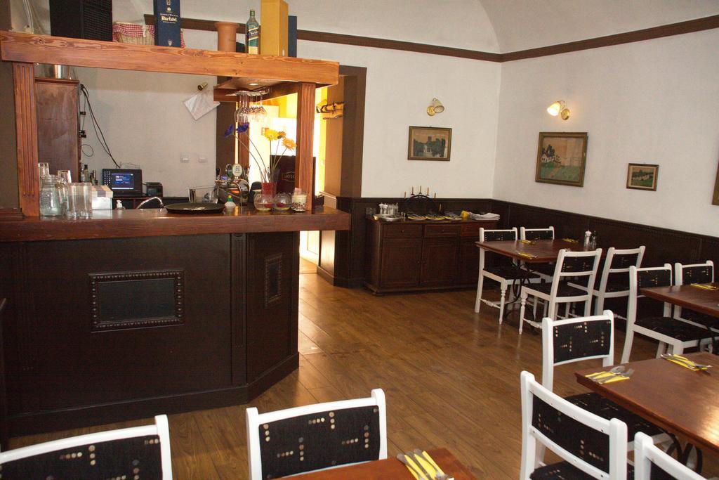 Hotel Pannonia Мисколк Екстериор снимка